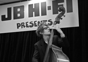 536049_2815982363376_872924672_n